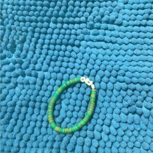 Rotten to the core 🍏🌸